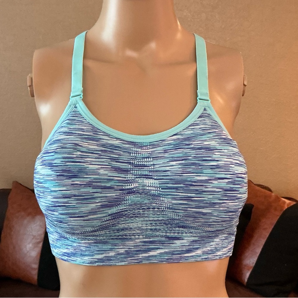 ACX Seamless Blue Sports Bra Size Medium